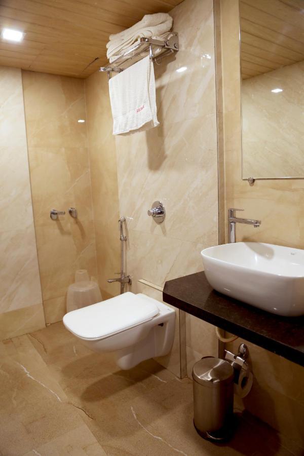 Hotel Sea Shore Navi Mumbai Exterior photo